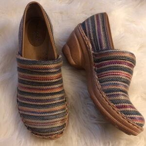 Softspots multicolor striped textile slip on clog shoe size 7.5 woman’s